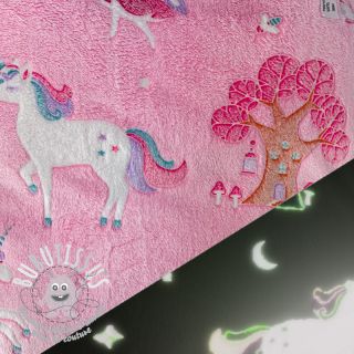 Polaire bien-etre Glow in the dark Unicorns design D